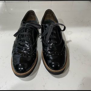 Paul Green Trendy Lace Up Black Loafers Women Shoes, size 6